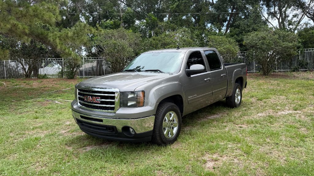 2013 GMC Sierra 4WD Crew Cab SLT SWB's photo