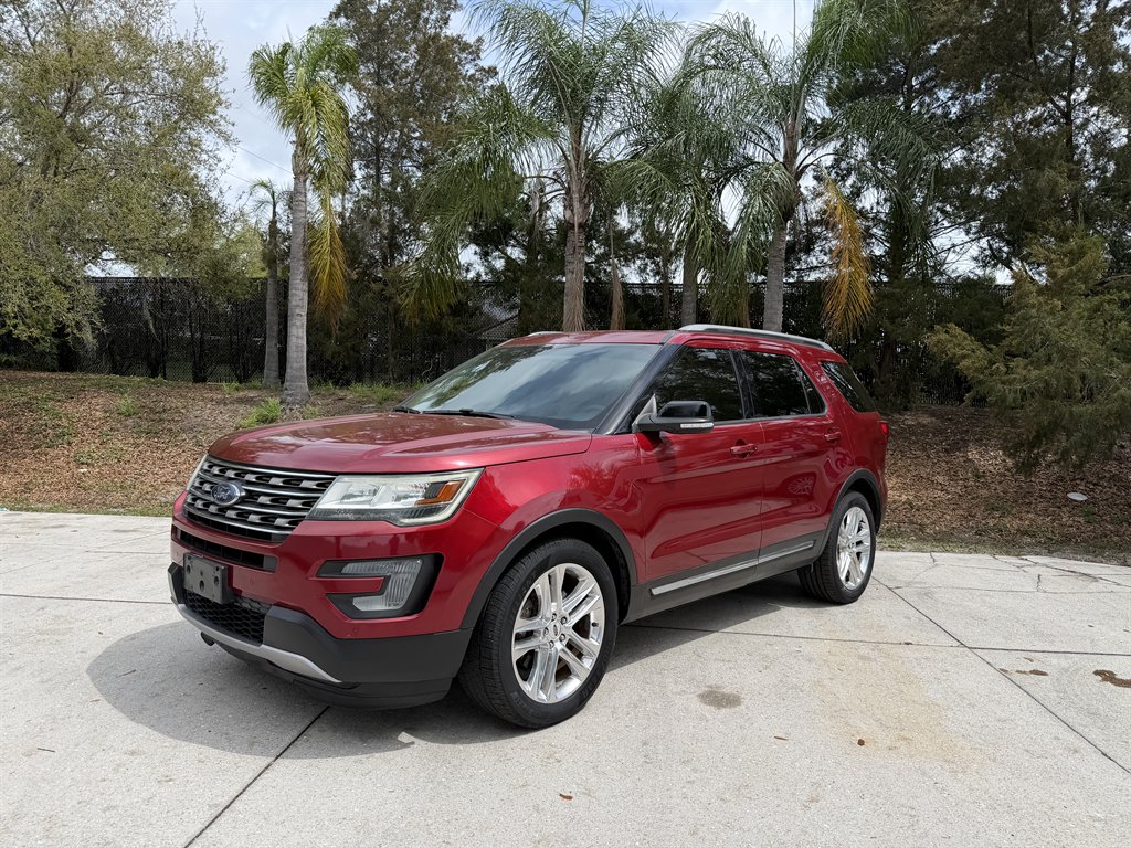 2017 Ford Explorer XLT FWD's photo