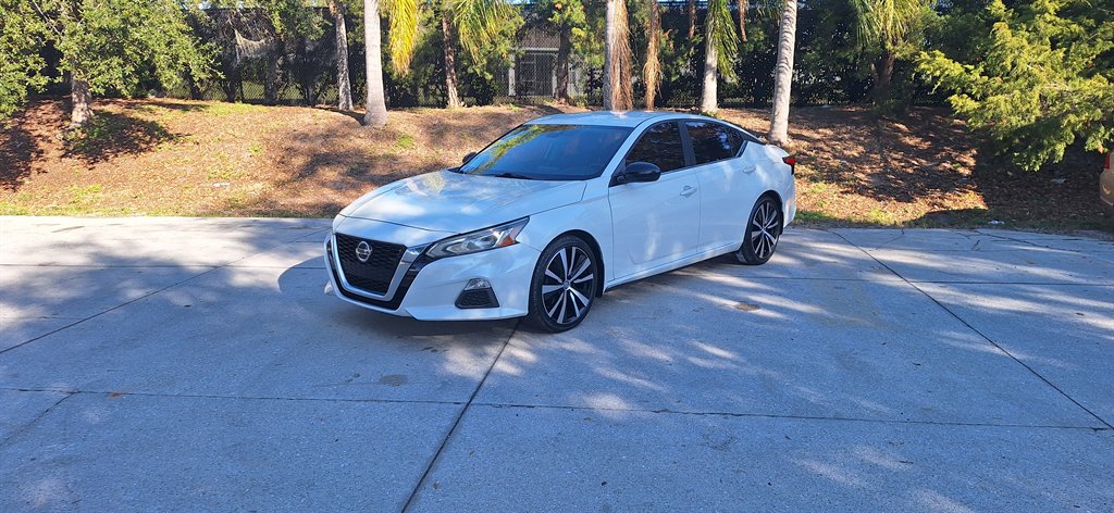 2020 Nissan Altima 2.5 SR's photo