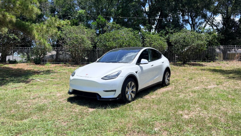 2020 Tesla Model Y Long Range Dual Motor All-Wheel Drive's photo